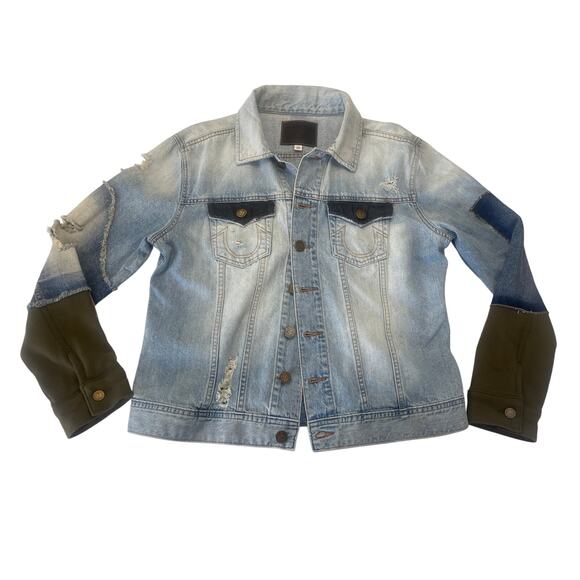 True Religion Make Art Not War Painted Denim Jean Jacket Distressed - Size Large - Picture 1 of 9